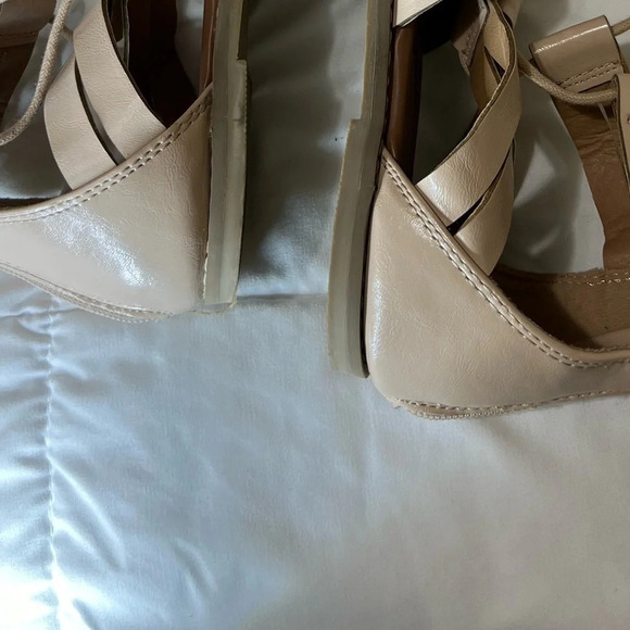 LANE BRYANT Nude Cream Gladiator Strappy Sandals size 10 - Picture 5 of 9